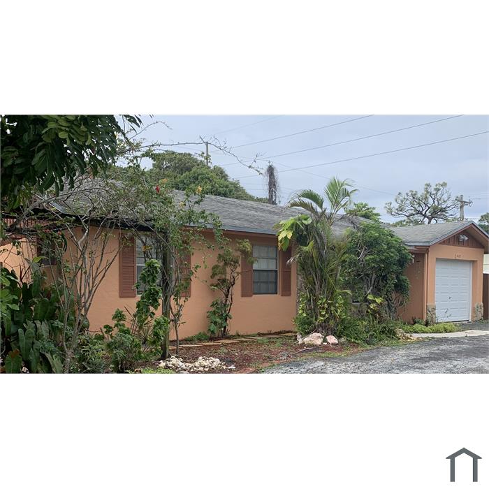 415 NW 7th Ct